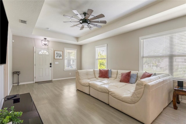 305 W 9th St, Lakeland, FL 33805 - photo 4