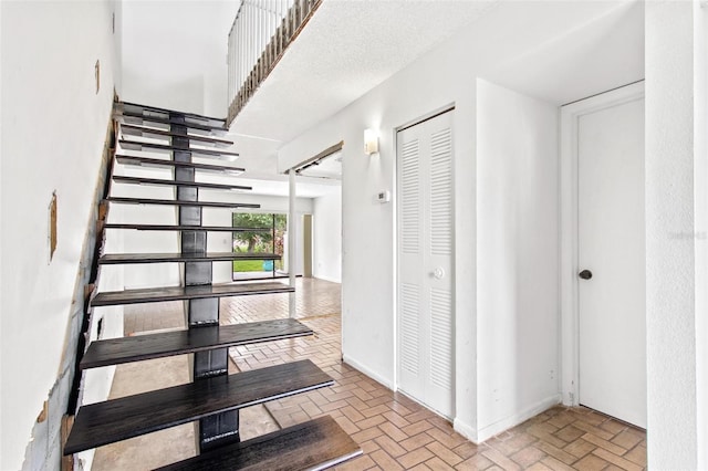2075 Lakewood Club Dr S Unit 6A, Saint Petersburg, FL 33712 - photo 5