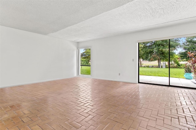 2075 Lakewood Club Dr S Unit 6A, Saint Petersburg, FL 33712 - photo 6