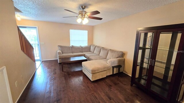 7144 E Bank Dr Unit 205, Tampa, FL 33617 - photo 4