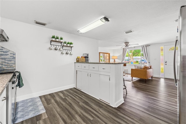 5624 63rd St N, Saint Petersburg, FL 33709 - photo 11