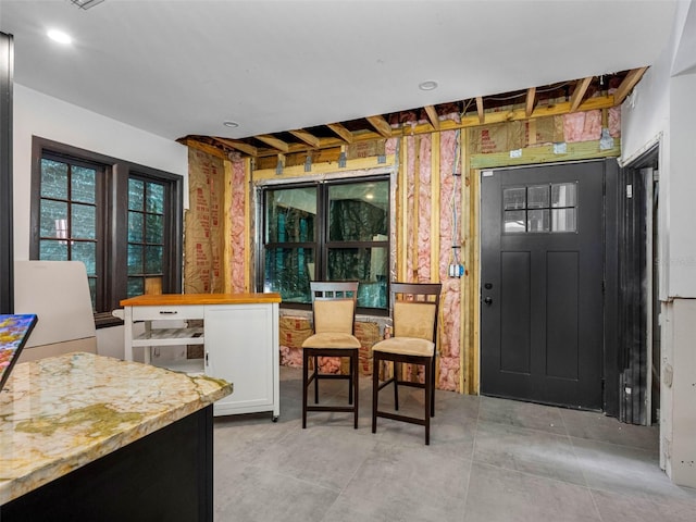 1570 48th Ave N, Saint Petersburg, FL 33703 - view of entrance foyer