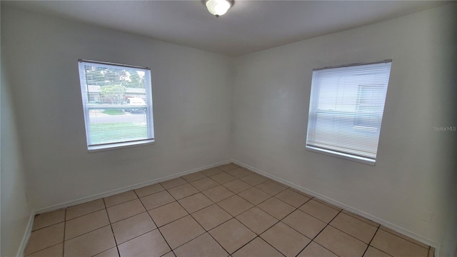 1221 30th St S, Saint Petersburg, FL 33712 - photo 4