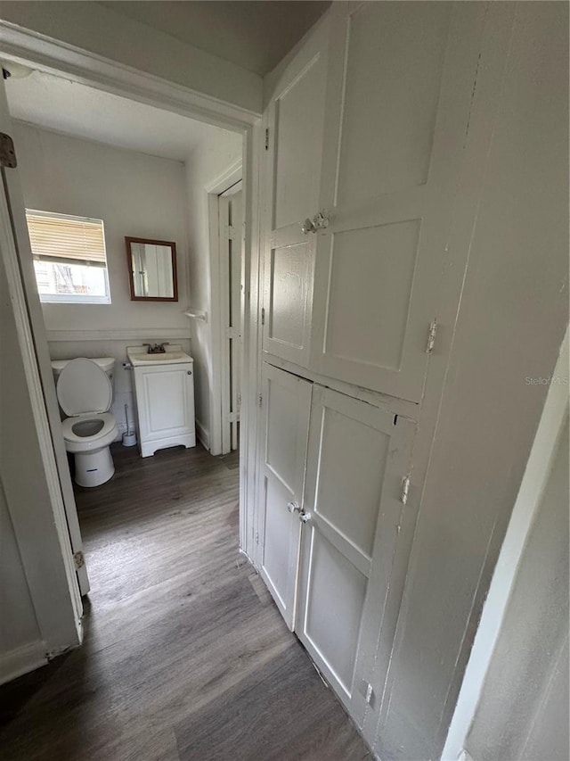 8009 N 11th St, Tampa, FL 33604 - photo 9