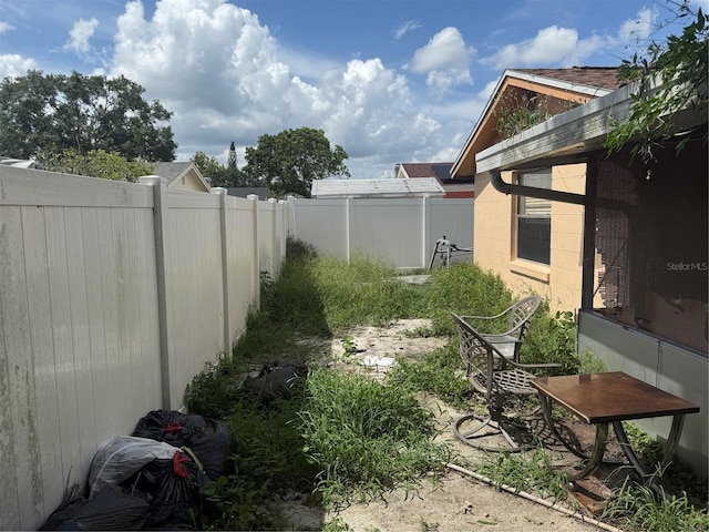 9705 Kingsburgh Ct, Tampa, FL 33615 - view of fenced backyard