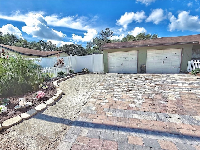 10208 Turtle Hill Ct, Tampa, FL 33615 - photo 4