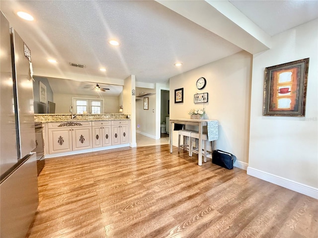 10208 Turtle Hill Ct, Tampa, FL 33615 - photo 9