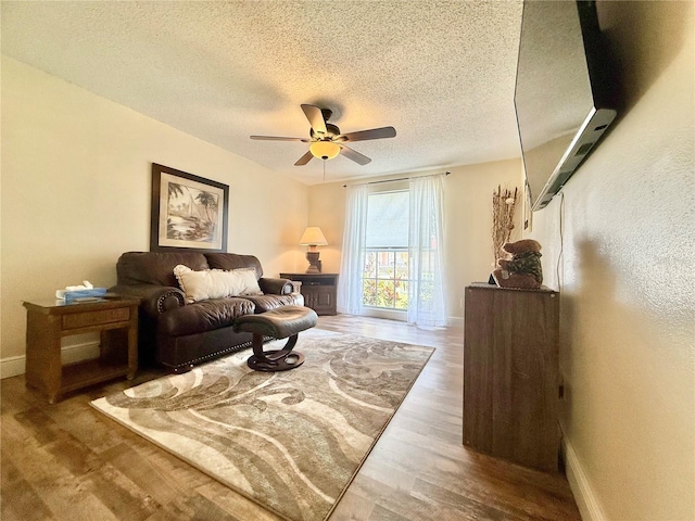 10208 Turtle Hill Ct, Tampa, FL 33615 - photo 19