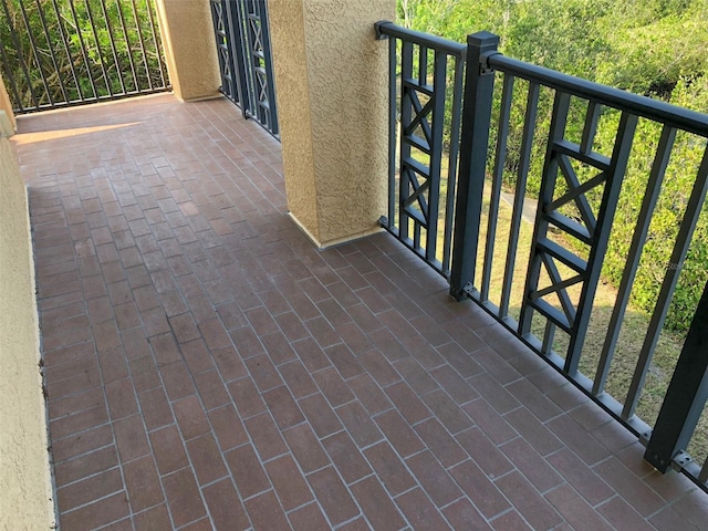 6517 Channelside Dr, New Port Richey, FL 34652 - view of patio / terrace