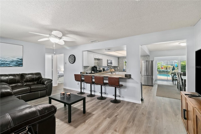 725 Winter Garden Dr, Sarasota, FL 34243 - photo 4