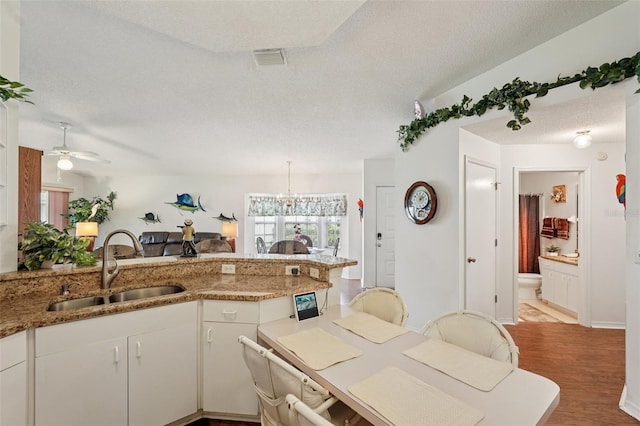 2461 Nantucket Harbor Loop, Sun City Center, FL 33573 - photo 11