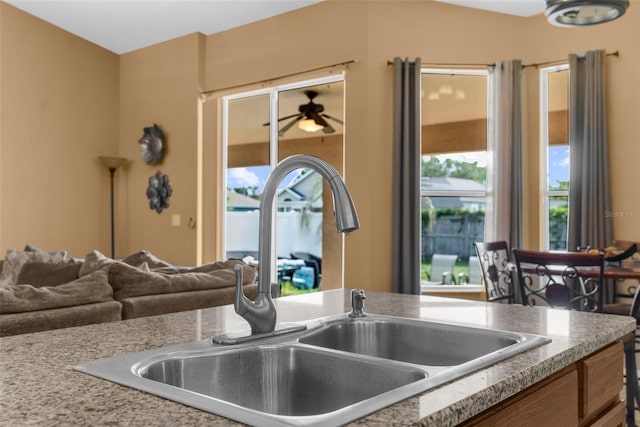 1041 Altoona Ave, Spring Hill, FL 34609 - photo 11