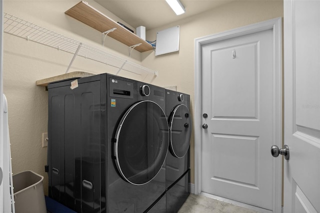 13395 59th Ct N, West Palm Beach, FL 33411 - washroom with washing machine and clothes dryer