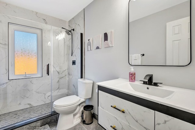 5682 25th Street Cir E, Bradenton, FL 34203 - bathroom with a marble finish shower and vanity