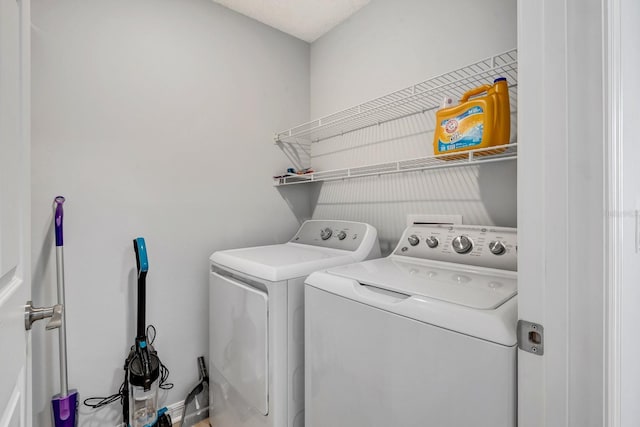 5682 25th Street Cir E, Bradenton, FL 34203 - laundry area with separate washer and dryer