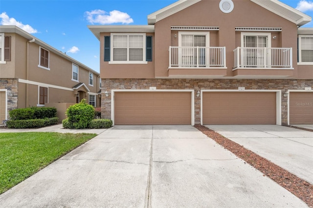 554 52nd Ave N, Saint Petersburg, FL 33703 - photo 2