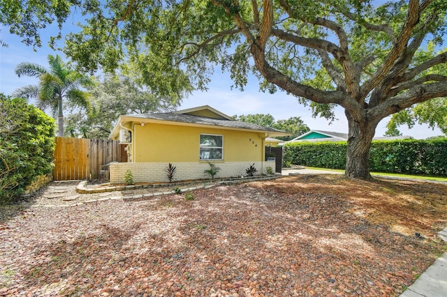 604 Limetree Dr, Oldsmar, FL 34677 - photo 52
