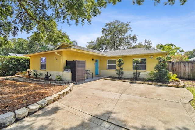 604 Limetree Dr, Oldsmar, FL 34677 - photo 64