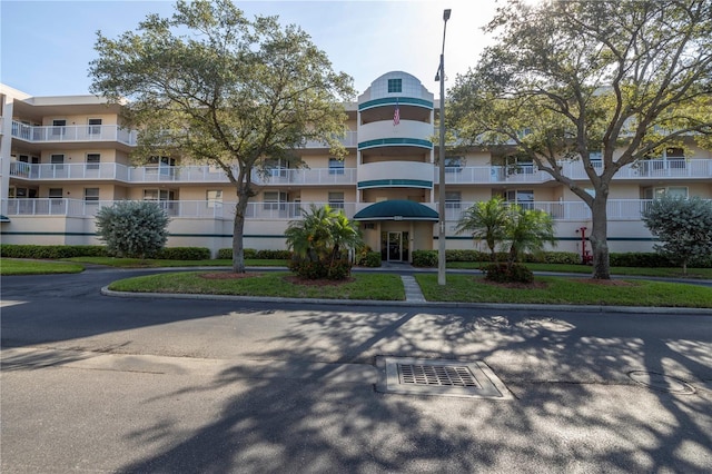 6399 Shoreline Dr Unit 4201, Saint Petersburg, FL 33708 - view of apartment building / complex