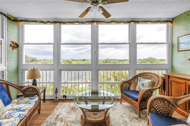 6399 Shoreline Dr Unit 4201, Saint Petersburg, FL 33708 - view of sunroom