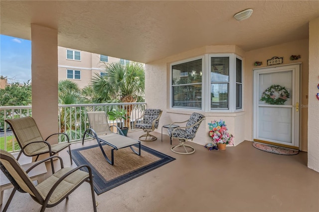 6399 Shoreline Dr Unit 4201, Saint Petersburg, FL 33708 - view of patio / terrace