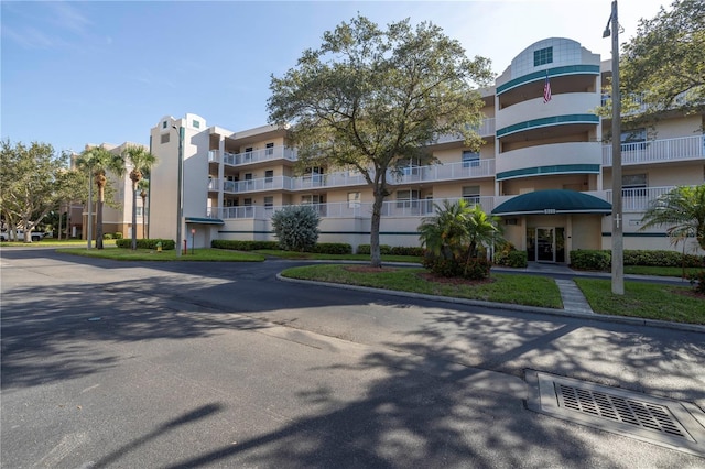 6399 Shoreline Dr Unit 4201, Saint Petersburg, FL 33708 - view of building exterior