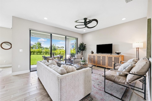 5601 Limelight Dr, Apollo Beach, FL 33572 - photo 9