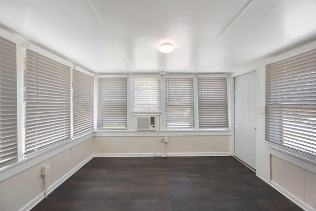 325 41st St N, Saint Petersburg, FL 33713 - photo 6