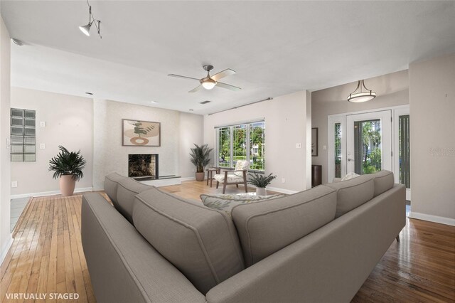 135 Aranda St NE, Saint Petersburg, FL 33704 - photo 24