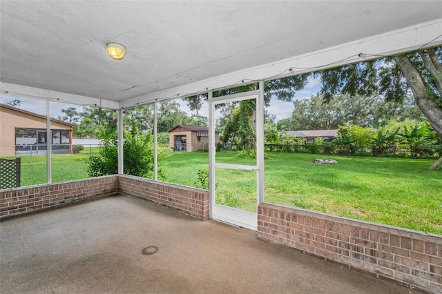 607 Spring Blossom Ct, Brandon, FL 33511 - view of unfurnished sunroom