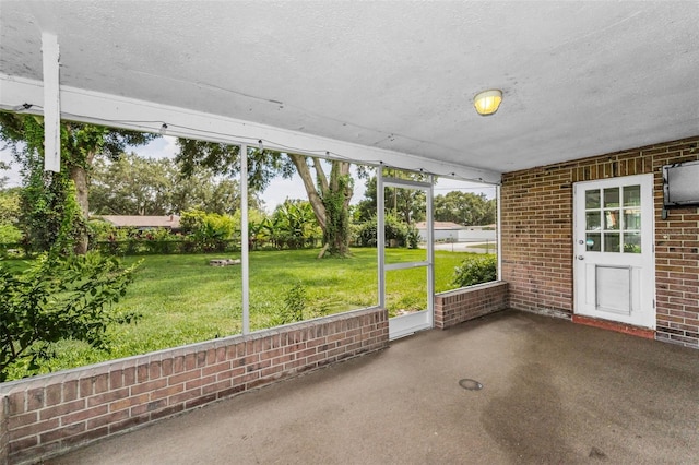 607 Spring Blossom Ct, Brandon, FL 33511 - view of unfurnished sunroom