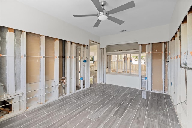 5830 Venetian Blvd NE, Saint Petersburg, FL 33703 - photo 18
