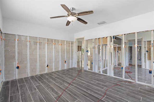 5830 Venetian Blvd NE, Saint Petersburg, FL 33703 - photo 23