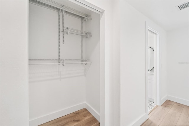 9410 Tara Cay Ct Unit 15, Seminole, FL 33776 - view of closet