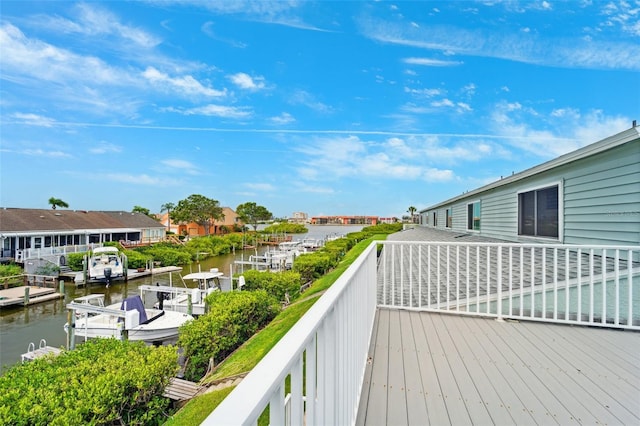 9410 Tara Cay Ct Unit 15, Seminole, FL 33776 - balcony with a water view