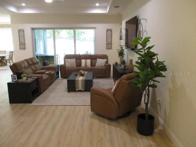 6170 Spinnaker Loop, Lady Lake, FL 32159 - photo 5