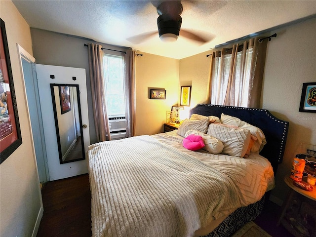 1205 Omaha Cir, Palm Harbor, FL 34683 - bedroom featuring wood finished floors and a ceiling fan