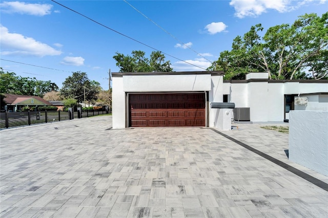 18852 Tracer Dr, Lutz, FL 33549 - view of garage