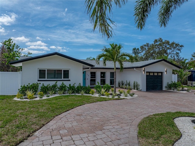 6709 Cardinal Dr S, Saint Petersburg, FL 33707 - photo 5