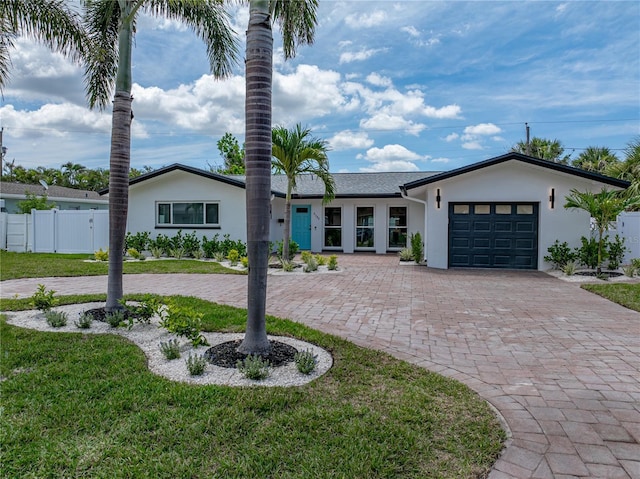 6709 Cardinal Dr S, Saint Petersburg, FL 33707 - photo 8