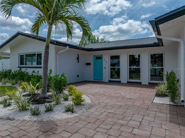 6709 Cardinal Dr S, Saint Petersburg, FL 33707 - photo 12