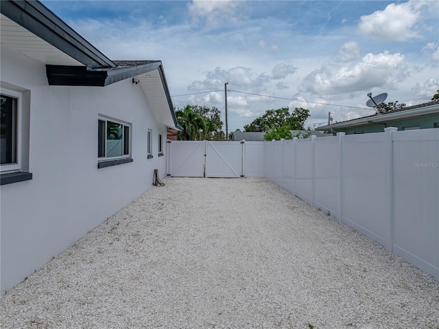 6709 Cardinal Dr S, Saint Petersburg, FL 33707 - photo 78