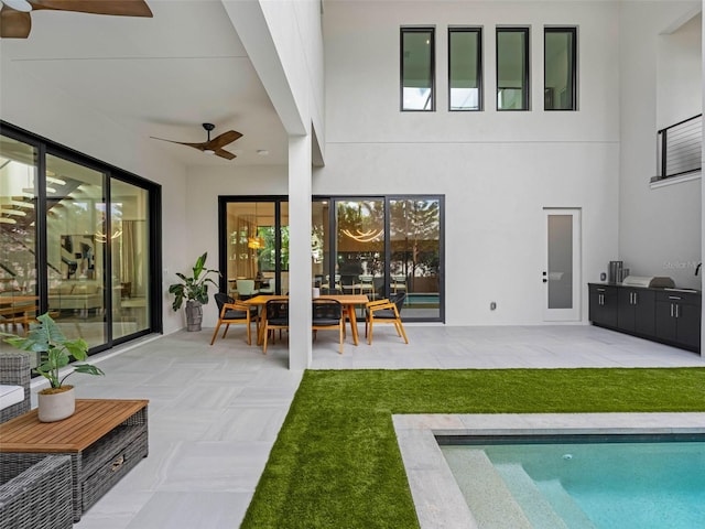 526 16th Ave NE, Saint Petersburg, FL 33704 - photo 31