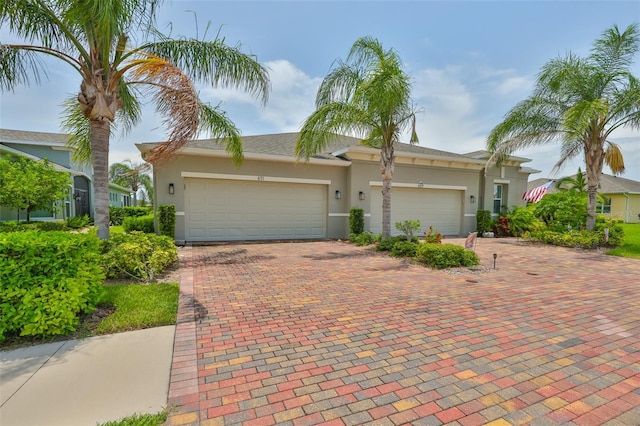611 Chipper Dr, Sun City Center, FL 33573 - photo 4