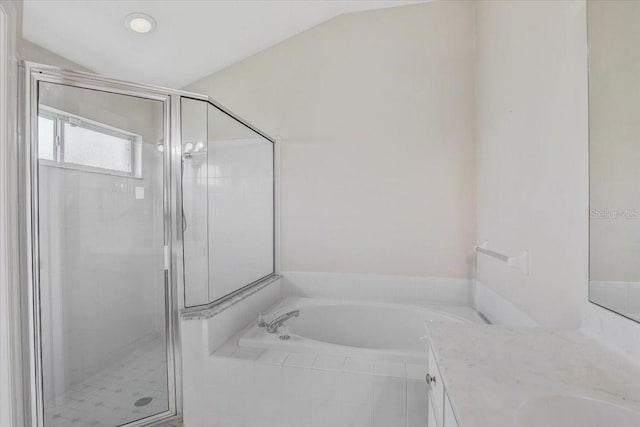 1462 Lake Shore Ranch Dr, Seffner, FL 33584 - full bath with vanity, a bath, and a shower stall