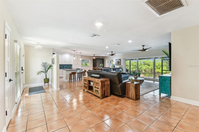 4624 Bay Crest Dr, Tampa, FL 33615 - photo 5