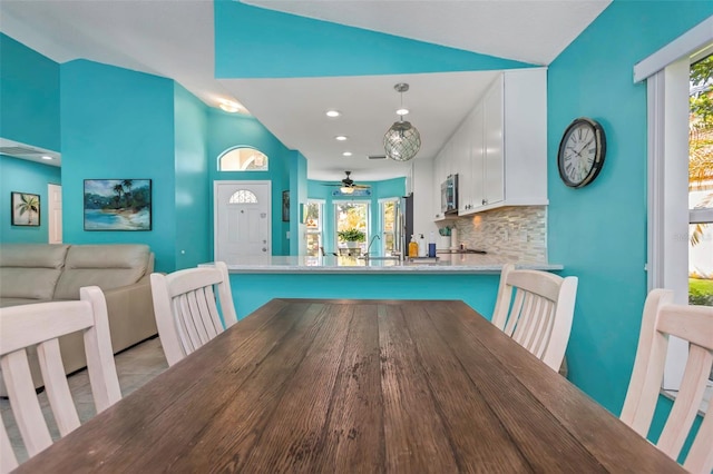 705 Lighthouse Dr, Tarpon Springs, FL 34689 - photo 11