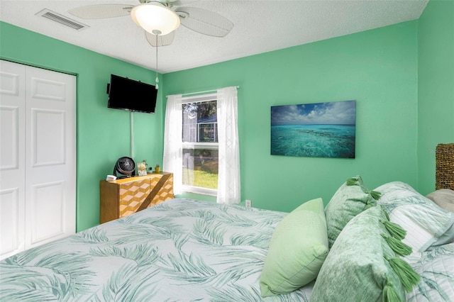 705 Lighthouse Dr, Tarpon Springs, FL 34689 - photo 25