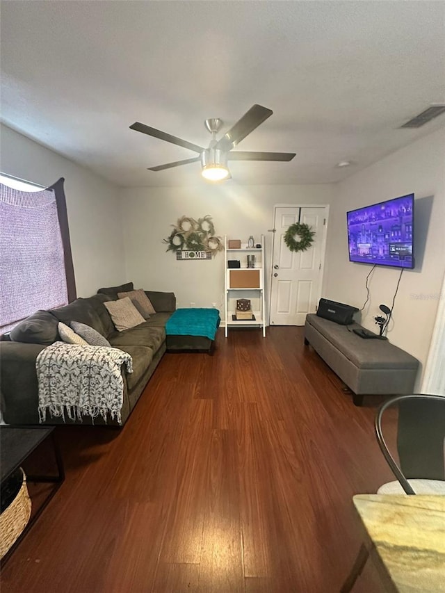 2600 W Columbus Dr, Tampa, FL 33607 - photo 9