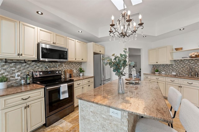 573 Whispering Lakes Blvd, Tarpon Springs, FL 34688 - photo 12